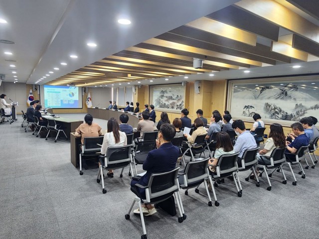 경남장애인호텔리조트이용료할인업무협약체결(4) 경남장애인호텔리조트이용료할인업무협약체결(4).jpg