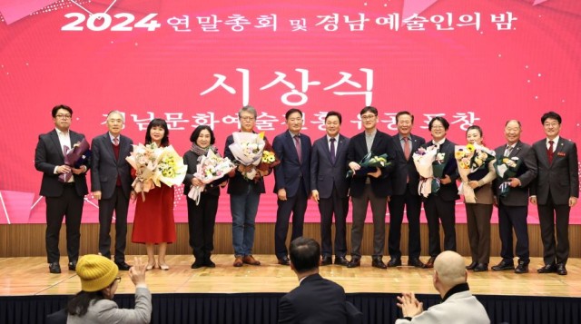 유공자표창(1) 유공자표창(1).jpg