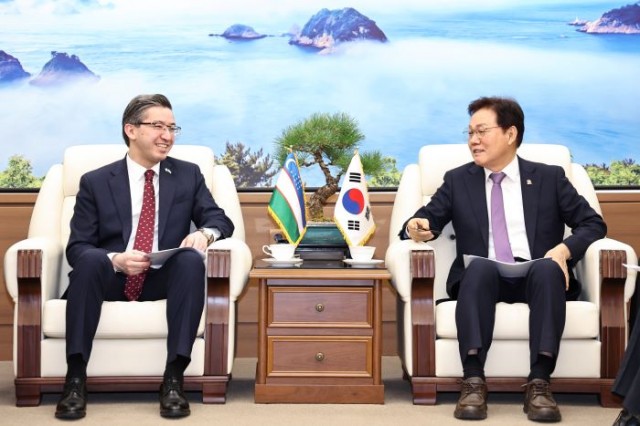 주한우즈베키스탄대사접견(2) 주한우즈베키스탄대사접견(2).jpg