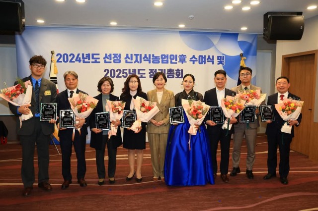 수여식 수여식.jpg