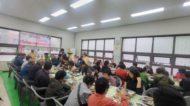 3-2 고성읍적십자봉사회,‘정성가득 한끼나눔’사업 시행 3-2 고성읍적십자봉사회,‘정성가득 한끼나눔’사업 시행.jpg