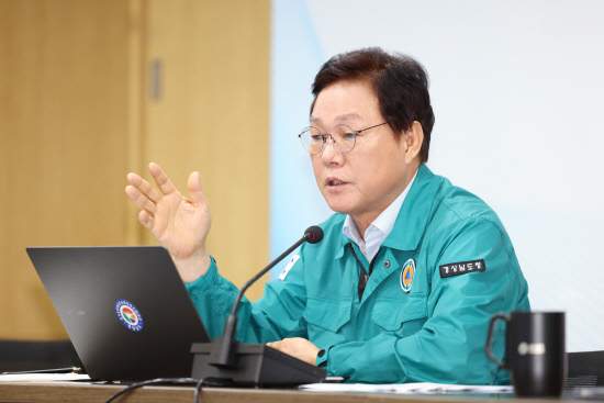 박지사 박지사.jpg