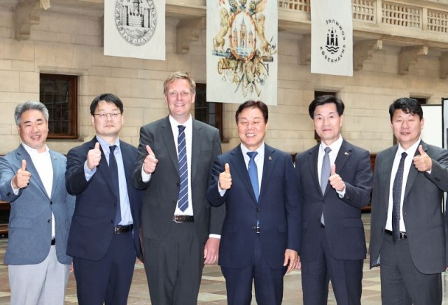 덴마크에서경남원전기업글로벌경쟁력강조(2) 덴마크에서경남원전기업글로벌경쟁력강조(2).jpg