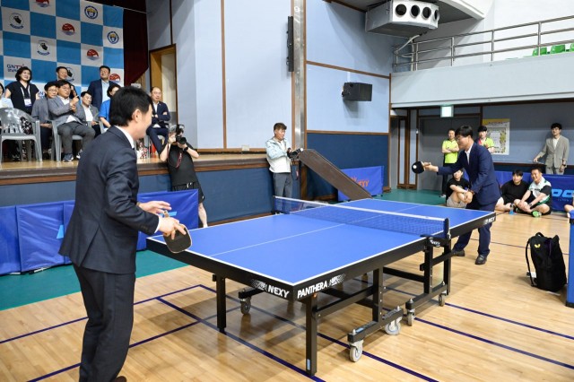 1-4 1-4. 관련사진(거제시, 전국 오픈탁구대회로 생활체육 열기 가득 3).jpg