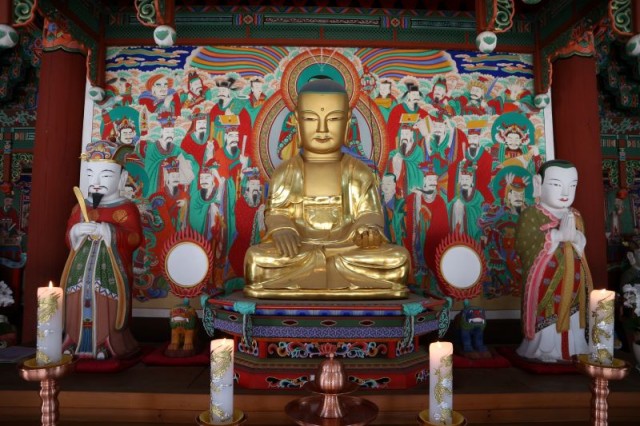 성주사석조지장보살삼존상.JPG