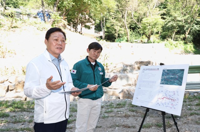 창원시진해구장천동사방사업현장(1) 창원시진해구장천동사방사업현장(1).jpg