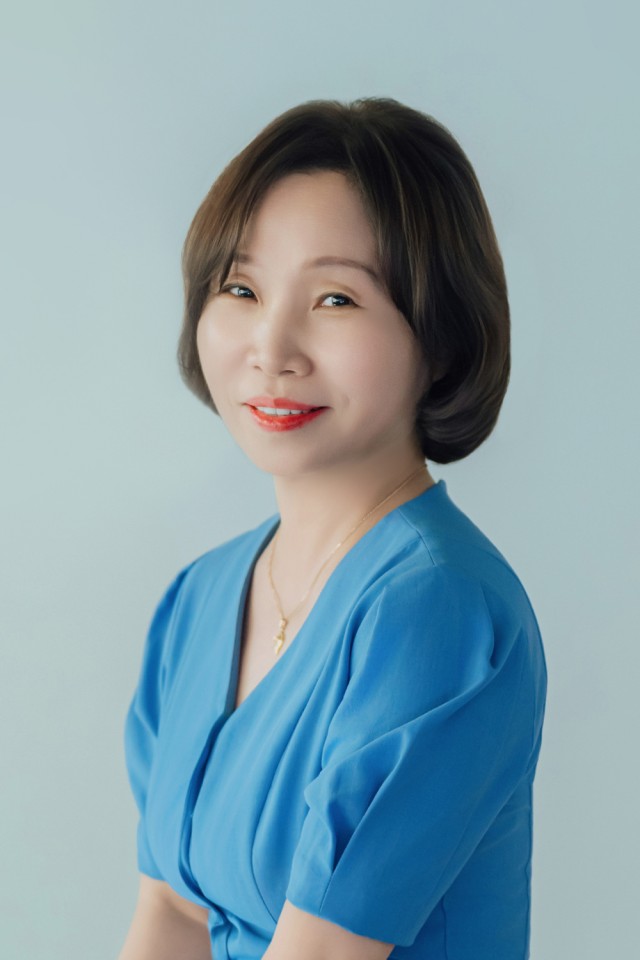 8 8. 20. - 2025년 통영시 문학상 수상자 발표 3(김상옥시조문학상 이숙경).jpg