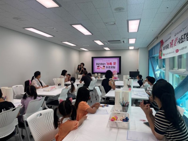 보도사진(거제여성새로일하기센터, 취창업자 사후관리) 보도사진(거제여성새로일하기센터, 취창업자 사후관리).jpg