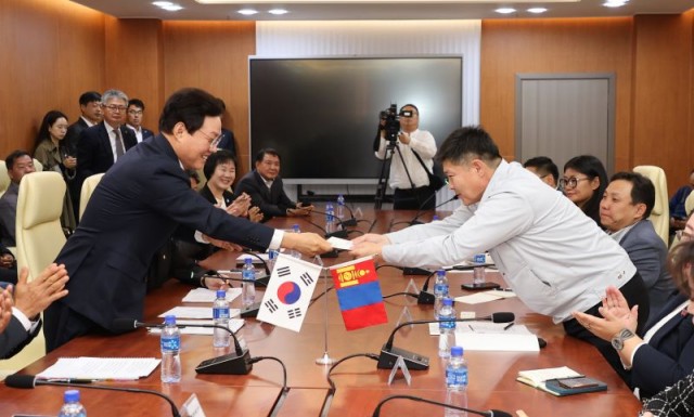 울란바토르시장면담1.jpg