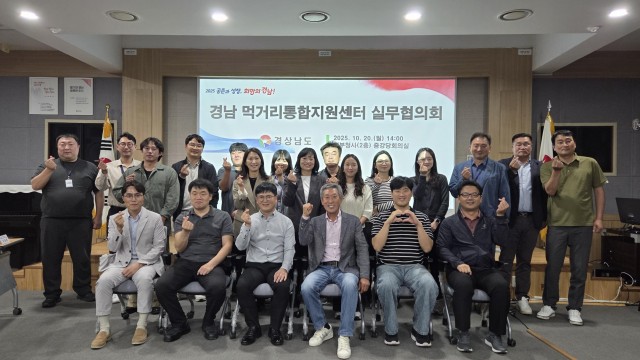 1 1.단체사진.jpg