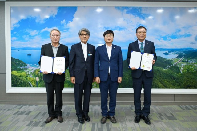 2-2 2-2. 거제시, 거제해양관광개발공사 비상임이사 3인 임명(1) (1).jpg