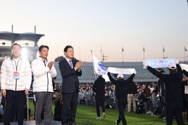 1761904044021 1761904044021.jpg