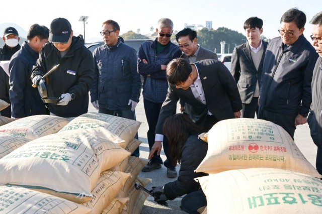3-2 3-2. 거제시 2025년산 공공비축미곡 매입.jpg