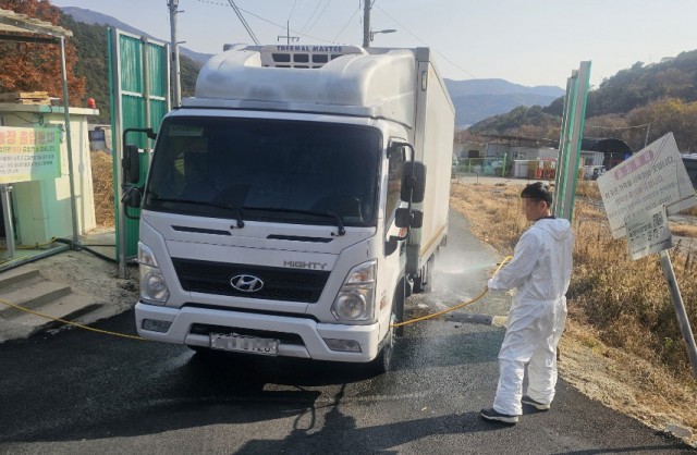 농가출입차량소독사진 농가출입차량소독사진.jpg