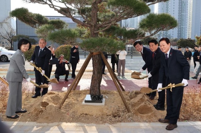 천연물안전관리연구원준공식(2) 천연물안전관리연구원준공식(2).jpg