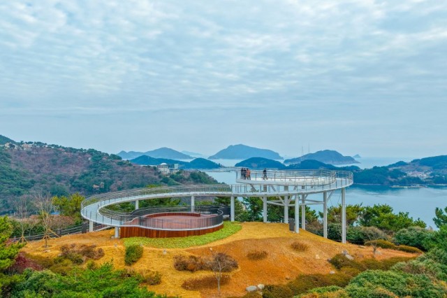 12 12. 22. - 통영시 달아전망대 다시 태어나다 3.jpg