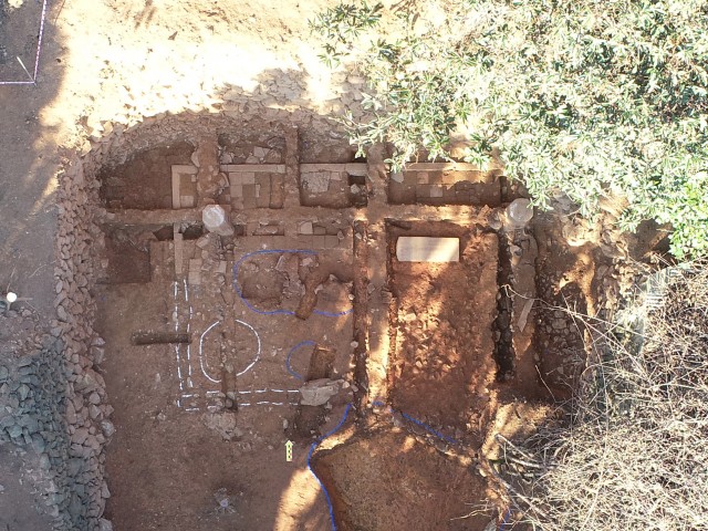 12. 23. - 통영시, 긴급발굴조사지서 통제사 비석 출토 1(발굴조사지).jpg