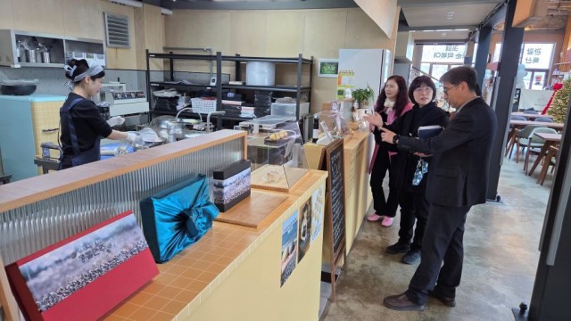 관련사진(거제시 경제해양국장， 민생경제 회복을 위한 현장 소통 행보3).jpg