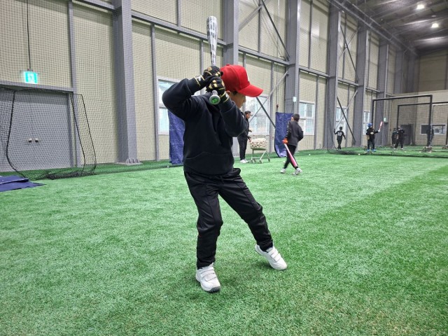 1-3 사계절 스포츠산업도시 고성, 전국 선수단 동계훈련 열기로 ‘후끈’ 야구(실내).jpg