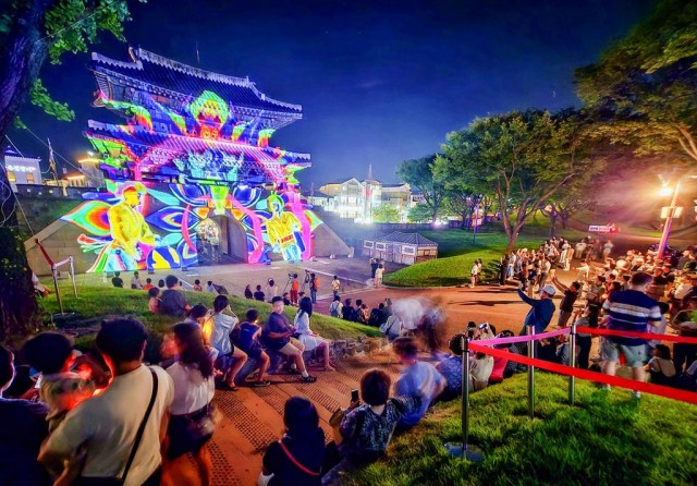 1 1.미디어아트진주성.jpg