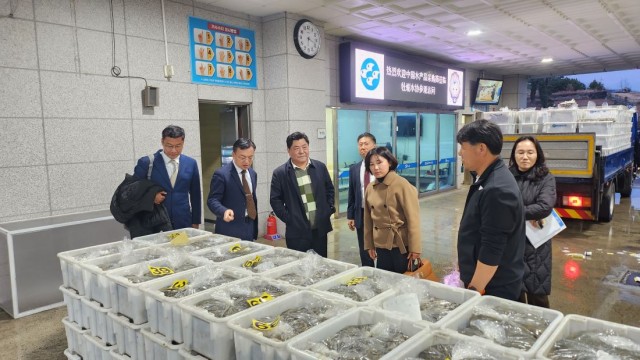 3 3. 4. - 통영시, ‘중국 바이어 수산현장 견학’ 수출 확대 청신호 5.jpg