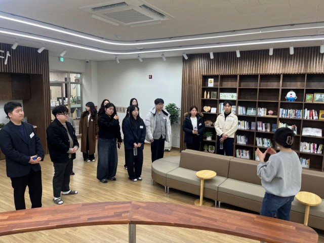 관련사진2(거제시， 청년행정인턴과 소통의 장 마련).jpg