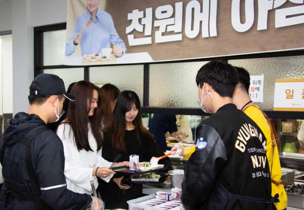 Aeq9aM8Nxxm Aeq9aM8Nxxm.jpg