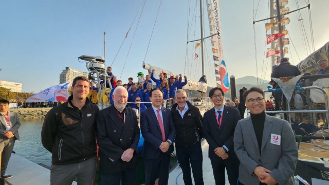 선수단환영식사진 (1).jpg