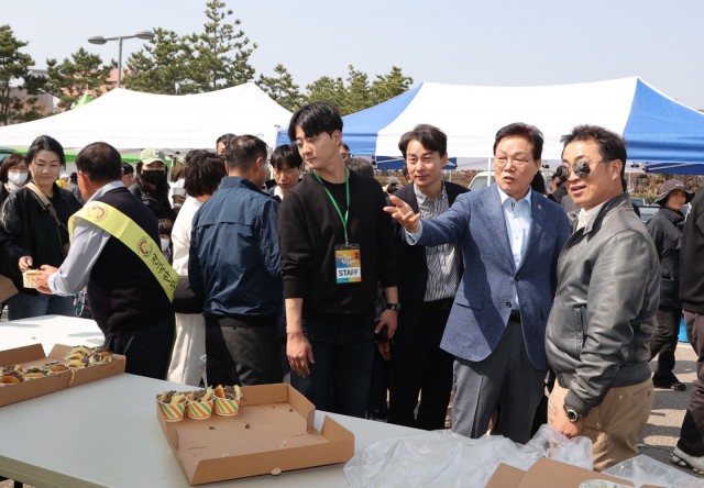 김해한우축제방문(1) 김해한우축제방문(1).jpg