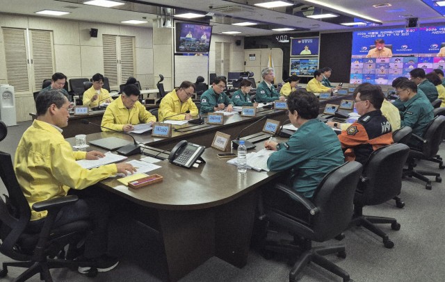 경남도여름철자연재난사전대비대책반(TF)회의사진(1).jpg