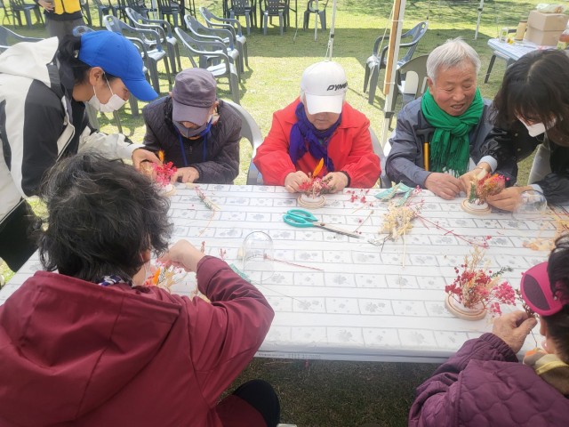 4. 10. - 통영시 노인 우울증 극복 프로젝트!‘해! 바라기 day 2.jpg