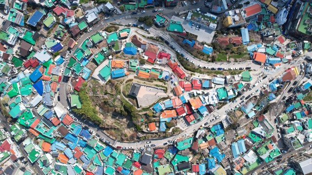 4. 30. - 통영시, 동피랑 벽화 리뉴얼로 ‘체류형 관광지’ 도약 추진 2.jpg