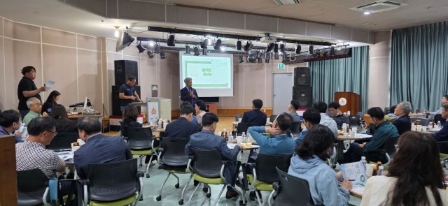 6. 5. - 통영시 청소년 지도자와 교장단 한자리에, 청소년수련활동 활성화 위한 협력 강화! 1.jpg