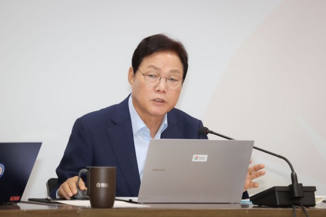 0608실국본부장회의(2).jpg