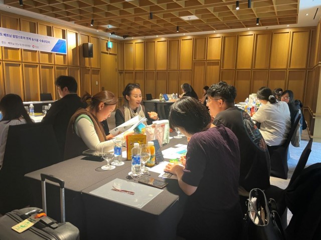 2025+베트남+수출상담회(1).jpg