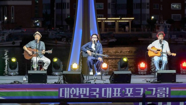 6. 22. - 통영시 ‘뮤직웨이브’자전거 탄 풍경 공연 성료 2.jpg