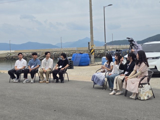 6. 30. - 통영시, 고양이가 이어준 특별한 인연 ‘묘한 인연’ 추진 4(자기소개).jpg
