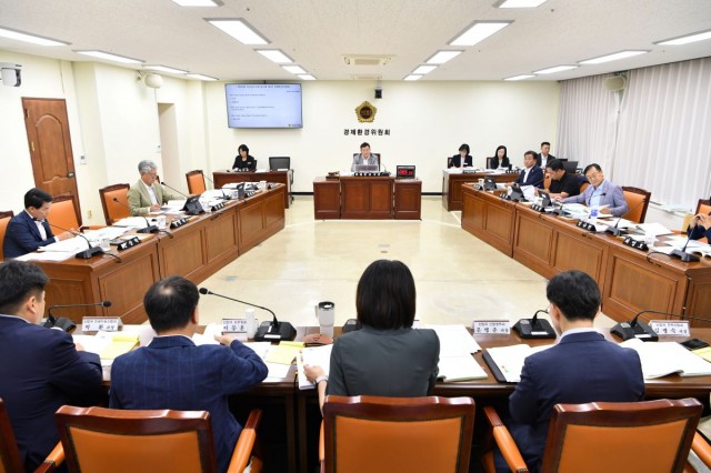 경제환경위원회.jpg