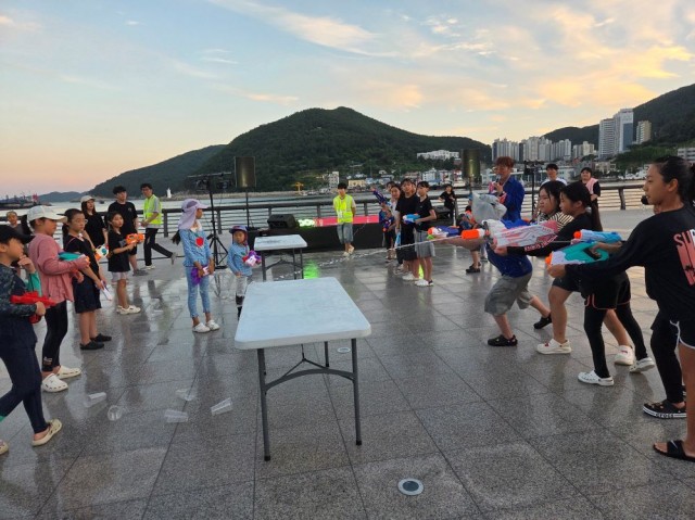 관련사진(장승포 7월 수변문화주간 개최2) 관련사진(장승포 7월 수변문화주간 개최2).jpg