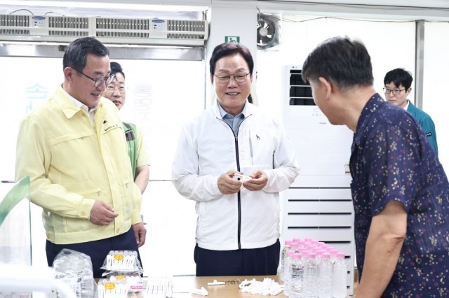 (2)+통영지역자활센터+작업장+폭염+대응상황+점검+(2).jpg