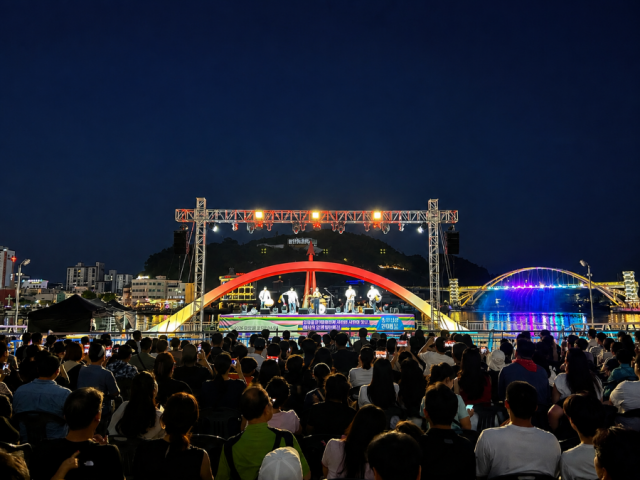 8. 4. - 통영시, 강구안 뮤직웨이브 「통영 난장 안예은×처랏」 성황 1.png