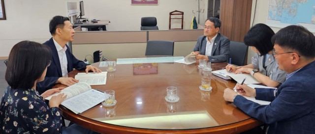 우주항공청+차장+면담+사진+(1).jpg