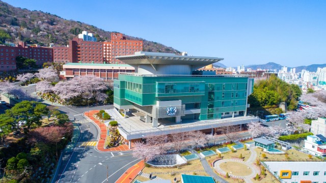 경남대학교(전경).jpg