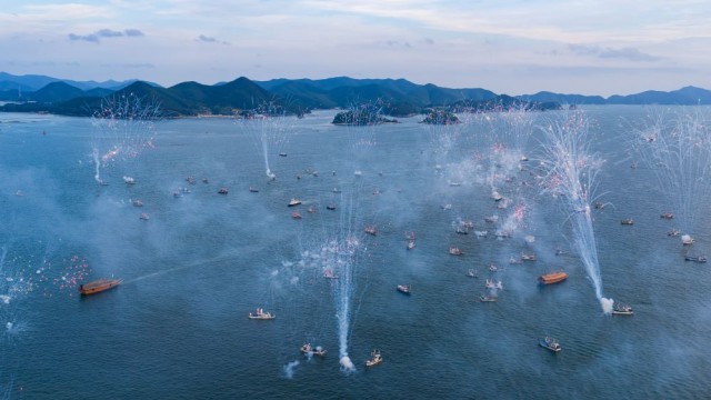 8. 18. - “장군의 바다 통영을 뜨겁게 달궜다”…제65회 통영한산대첩축제 성황리 종료 5.jpg