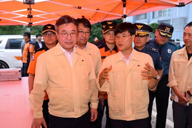 관련사진(변광용 거제시장, 정부·국회에 호우 피해복구 지원 건의) (2).jpg