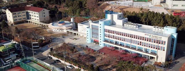 경남대표도서관+전경.jpg
