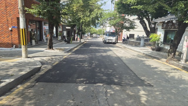 8. 21. - 통영시, 집중호우 피해 도로 응급복구 총력 2.jpg