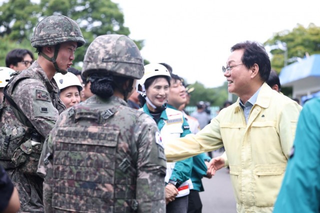 박완수+지사_+합천댐서+무인기+테러+대응훈련+참관+(2).jpg