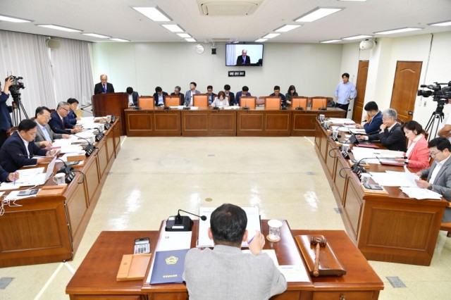 출자출연기관 인사청문회(신용보증재단 이사장)1.jpg