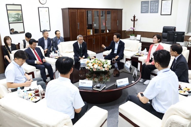 (1)+중국+현대위아+강소법인+방문.jpg